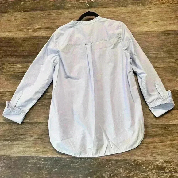 Lands' End Light Blue Button Down Shirt - Picture 2 of 4